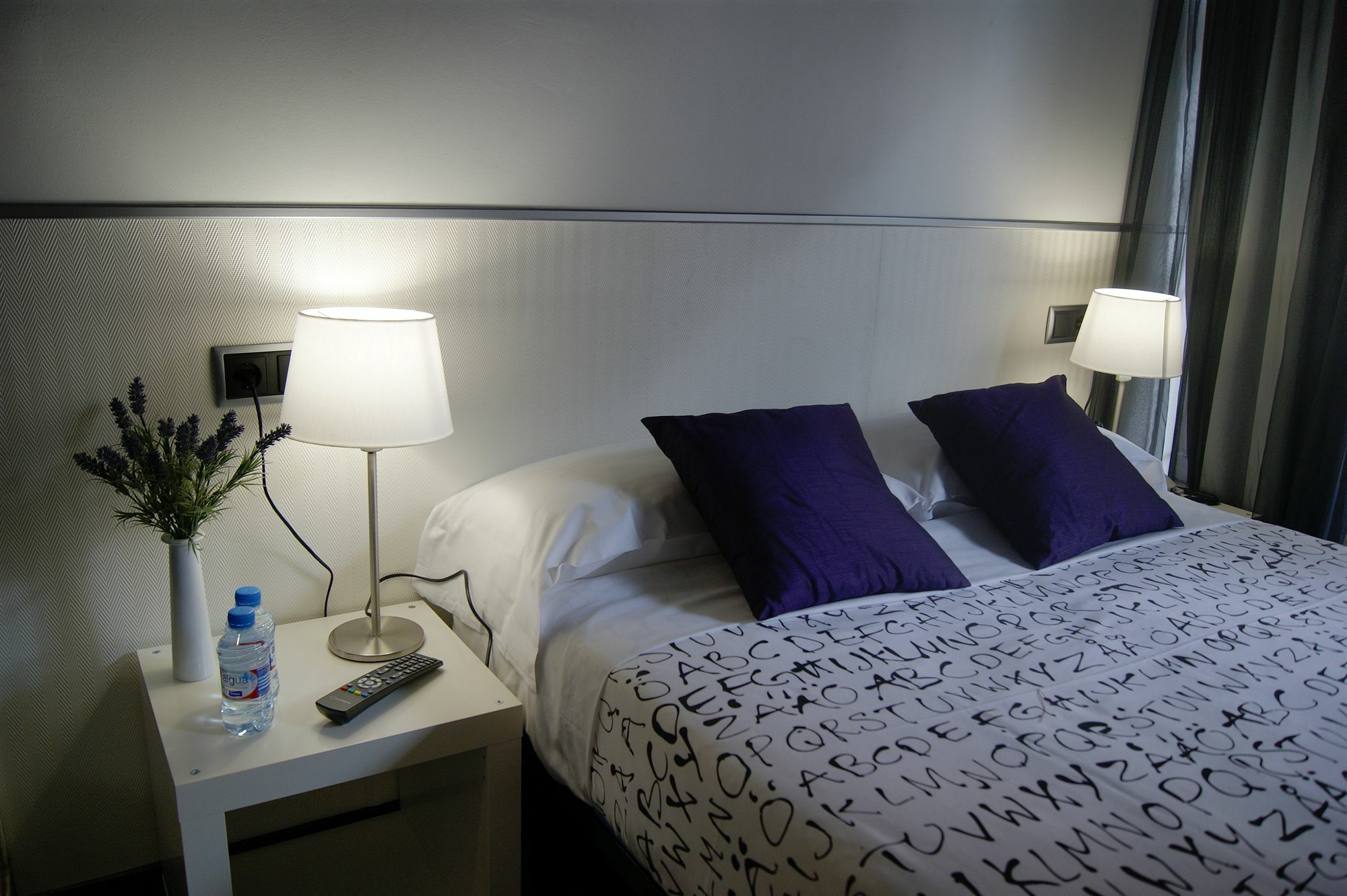 Hotel Q Barcelone Extérieur photo