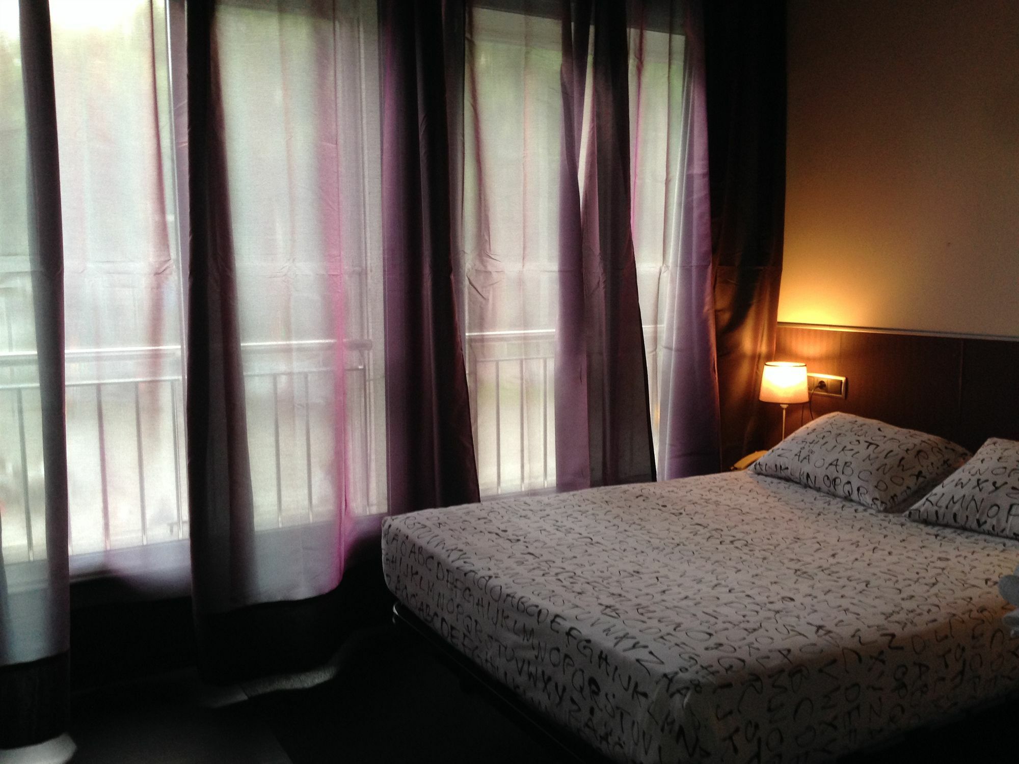 Hotel Q Barcelone Extérieur photo