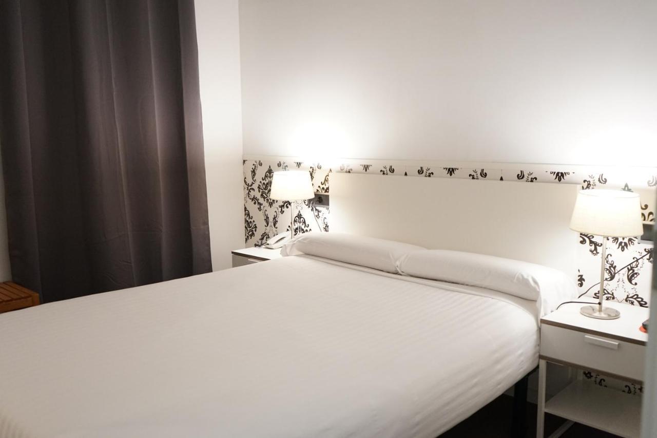 Hotel Q Barcelone Extérieur photo