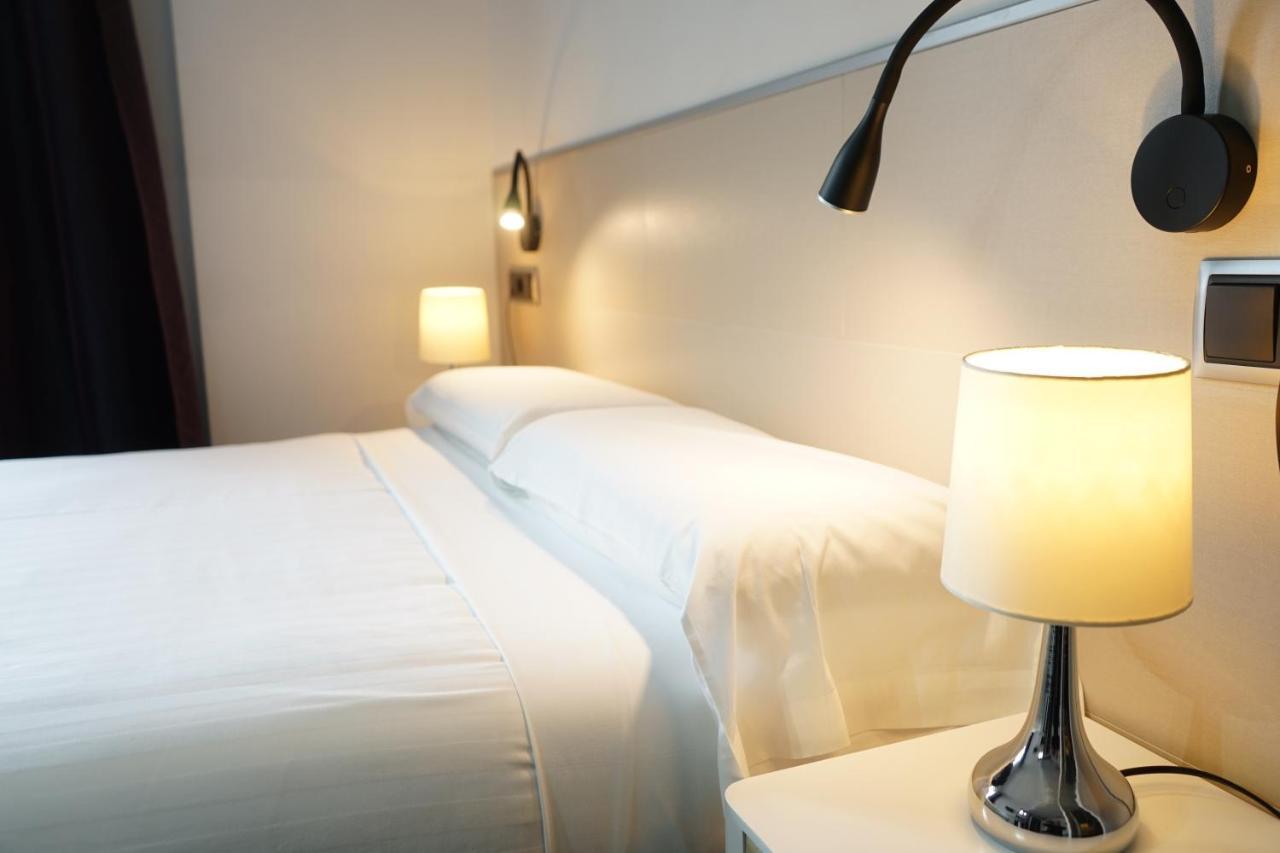 Hotel Q Barcelone Extérieur photo