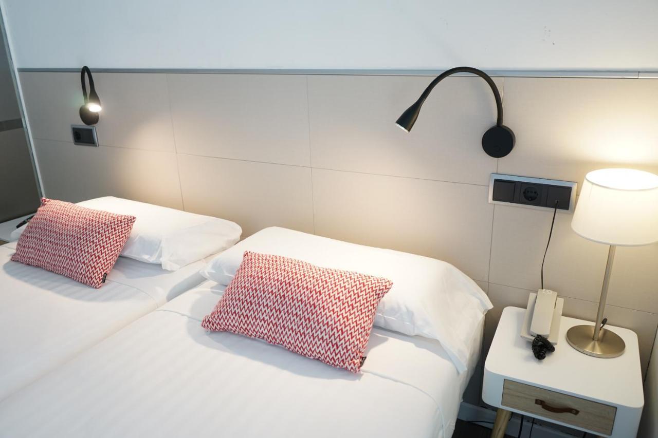 Hotel Q Barcelone Extérieur photo